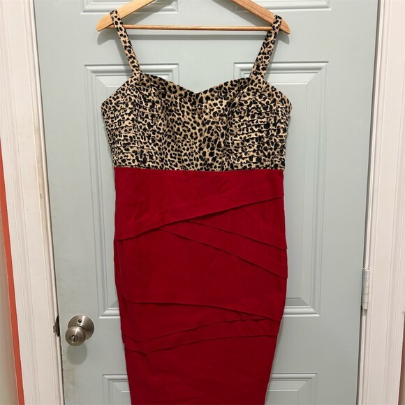 Torrid Dresses & Skirts - Torrid Dress Womens Plus Size 16 Red Leopard Print Midi Sheath Bustier